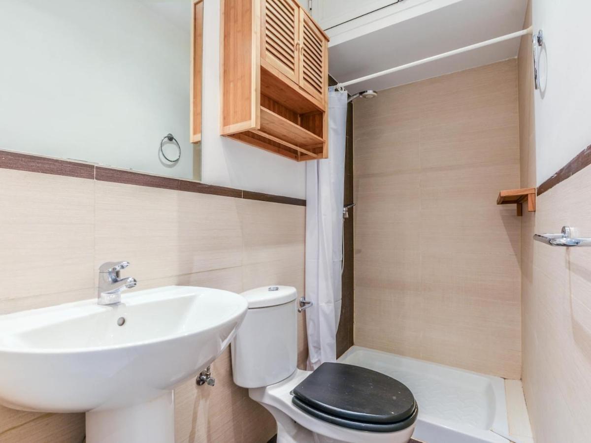 Apartamento Cava Baja Alquiler Temporal Madrid Bagian luar foto